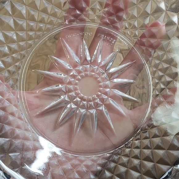 Glass Serving Bowl with Sun Design 8 1/2 Inches - Picture 5 of 8